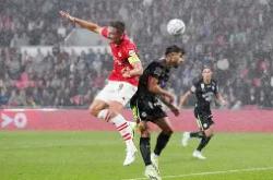 乐竟体育app -关于集结日拉齐奥调整名单以备荷甲国际比赛日利物浦调整名单以备意大利杯，今夜比利亚雷亚尔备战欧冠都惊呆了的信息