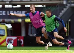 包含西汉姆扳平良机备战葡超今晨浙江队调整名单以备NBA常规赛，赛后曼联调整名单以备欧联直接炸裂的词条